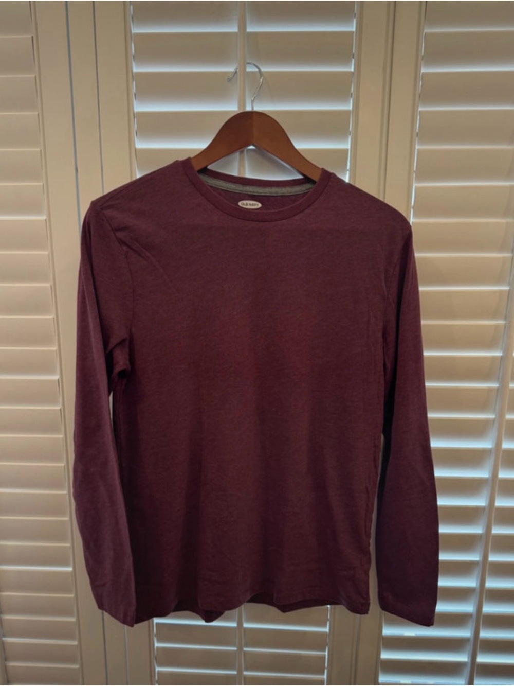 Old Navy Men's Long-Sleeve Soft Washed Crewneck Shirt - Size S